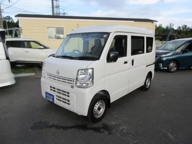 Nissan NV100 Clipper DR17V 2023